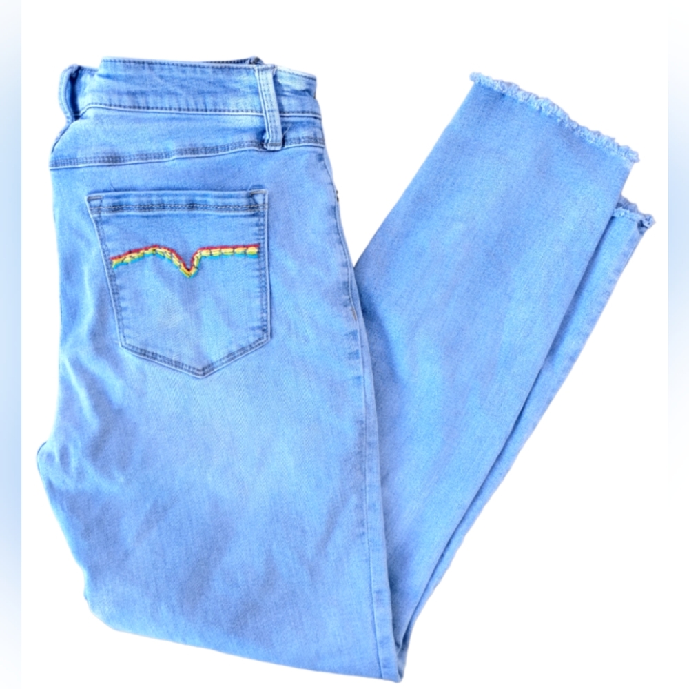 Buffalo David Bitton Jess Rip & Repair Mid-Rise Skinny Embroidered Rainbow Pockt